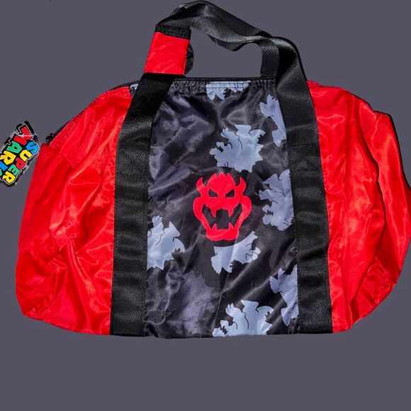 NWT Official Nintendo Bowser Duffell Bag HTF B11 - Picture 5 of 5